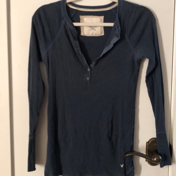 American Eagle Outfitters Tops - American Eagle Outfitters size Lg top